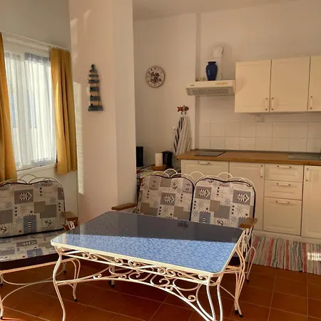 Luxury Oceanfront In - Next To *