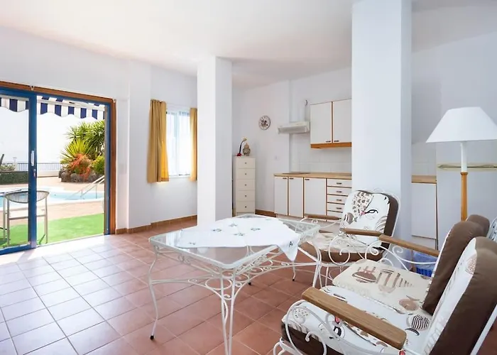 Luxury Oceanfront In - Next To Apartamento *